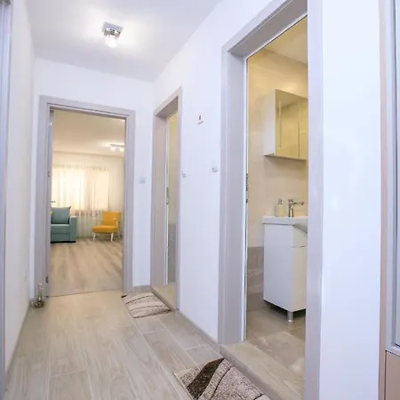 Appartement The Sun Loves - Right Beside The Park! Sandanski